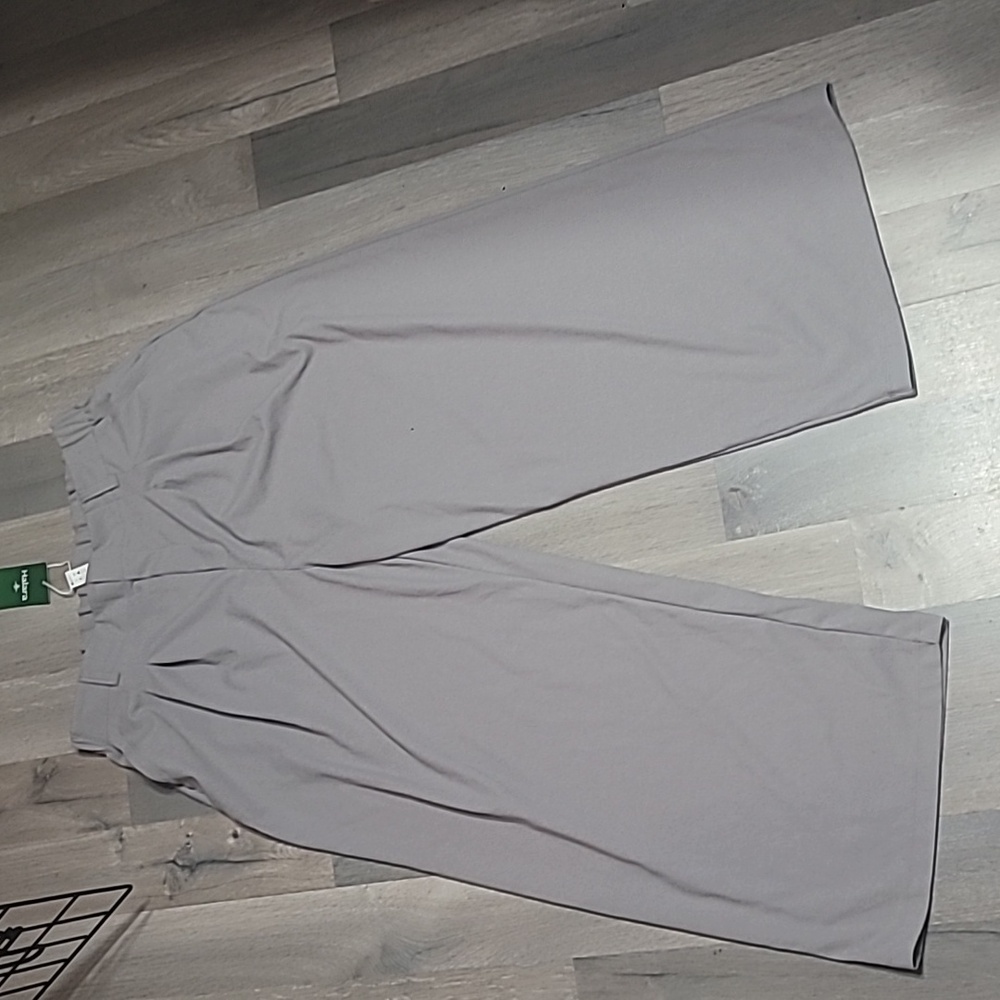 NWT Halara Flex Elegant Gray Wide-Leg Women's Pants Size XL Petite Firm - Picture 3 of 7